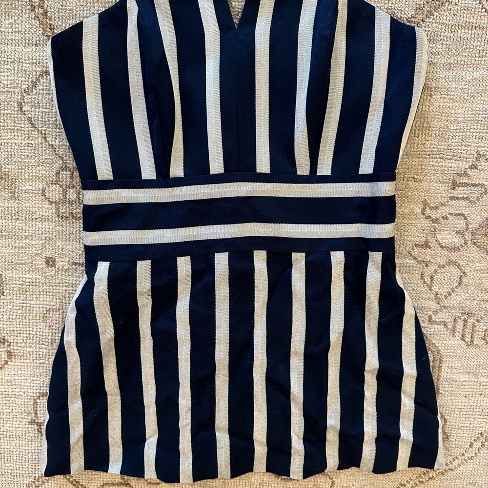 Chic Striped top - Black and Gray